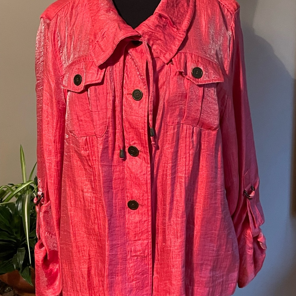 Elementz button down top  wear open or buttoned up